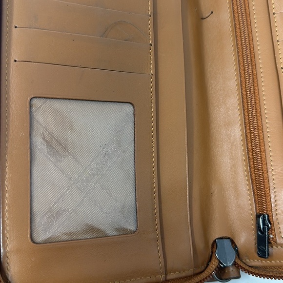 Longchamp Leather Wallet - Picture 9 of 12
